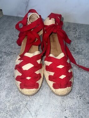 Women’s Red Canvas Lace-Up Espadrille Flats